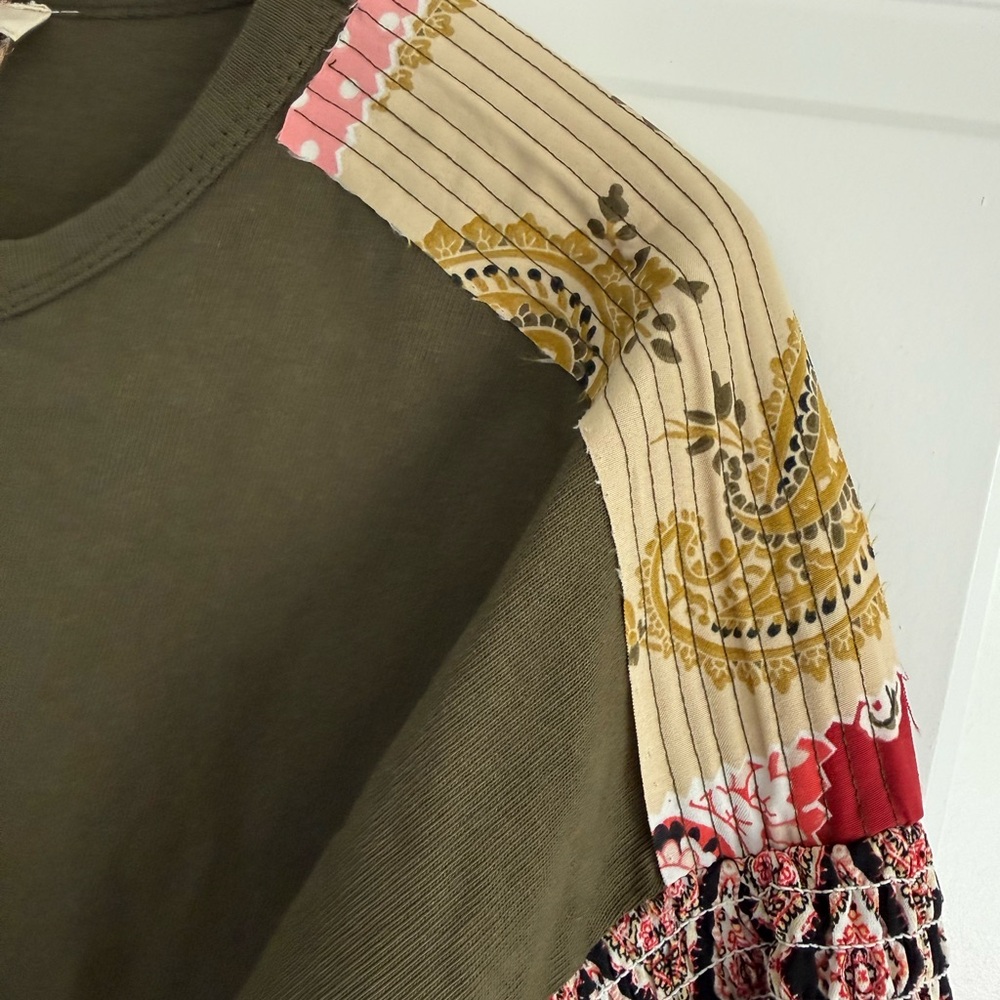 Easel Boho Olive Top Patchwork Balloon Sleeves NW… - image 6
